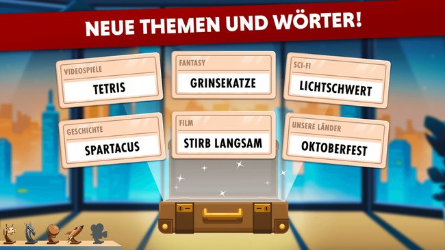 Gezeigt wird ein Screenshot der App "Codenames" mit dem Titel "Neue Themen und Wörter!" in einem roten Banner oben. Sechs Karten mit verschiedenen Kategorien und Wörtern sind in der Mitte des Bildes zu sehen: "Tetris" (Videospiele), "Grinsekatze" (Fantasy), "Lichtschwert" (Sci-Fi), "Spartacus" (Geschichte), "Stirb Langsam" (Film) und "Oktoberfest" (Unsere Länder). Im Hintergrund ist eine stilisierte Stadtsilhouette bei Sonnenuntergang zu erkennen. Unten in der Mitte des Bildes steht ein geöffneter Koffer, und am unteren Rand sind fünf kleine Statuen dargestellt.